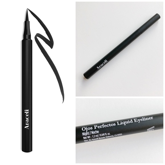 Makeup Bundle - Picture 8 of 10